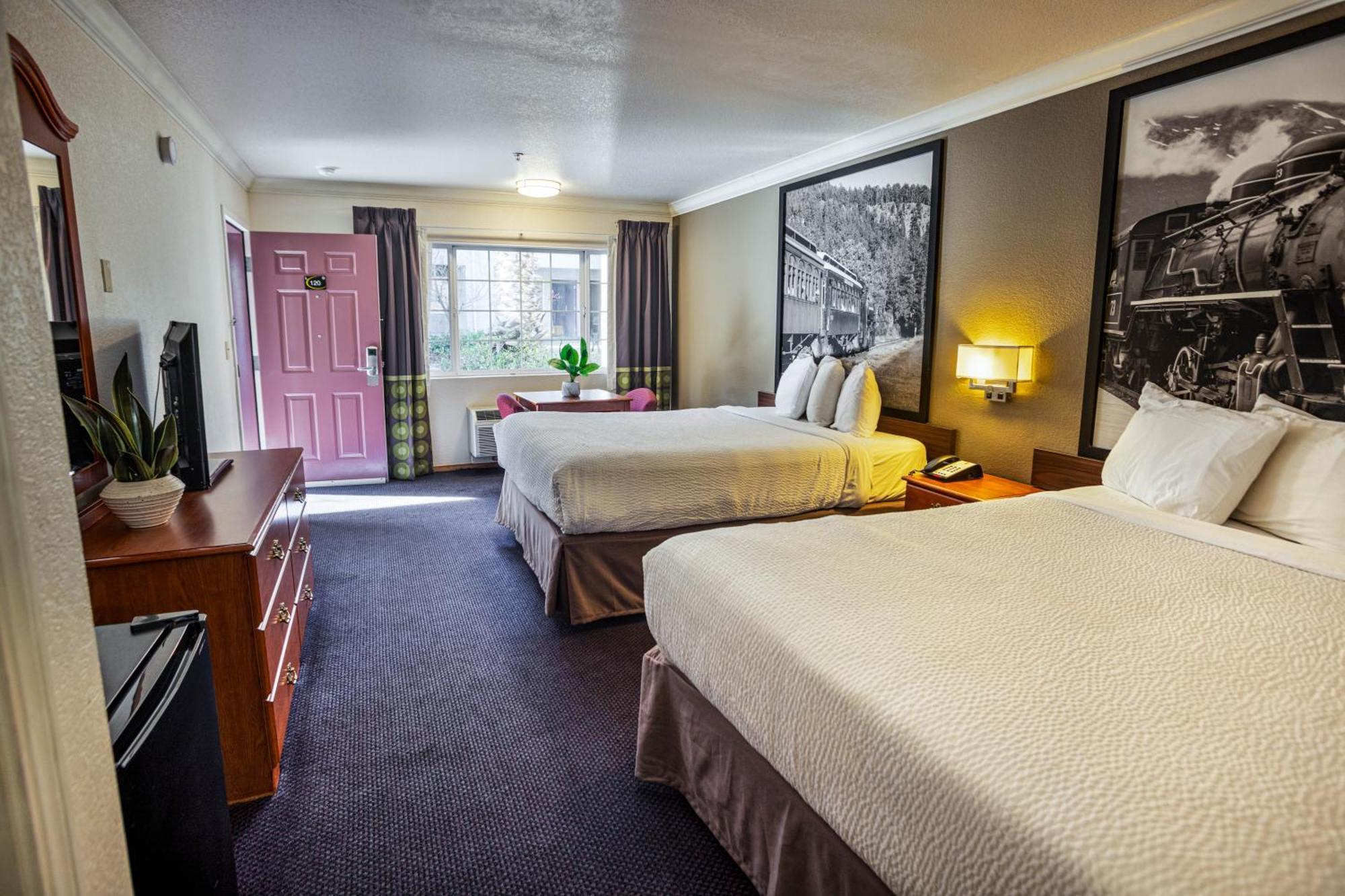 Creekside Inn & Suites Willits Zewnętrze zdjęcie